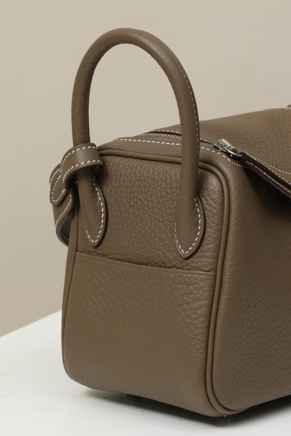 Lindy Mini Clemence Etoupe (18) Palladium Hardware - Image 4