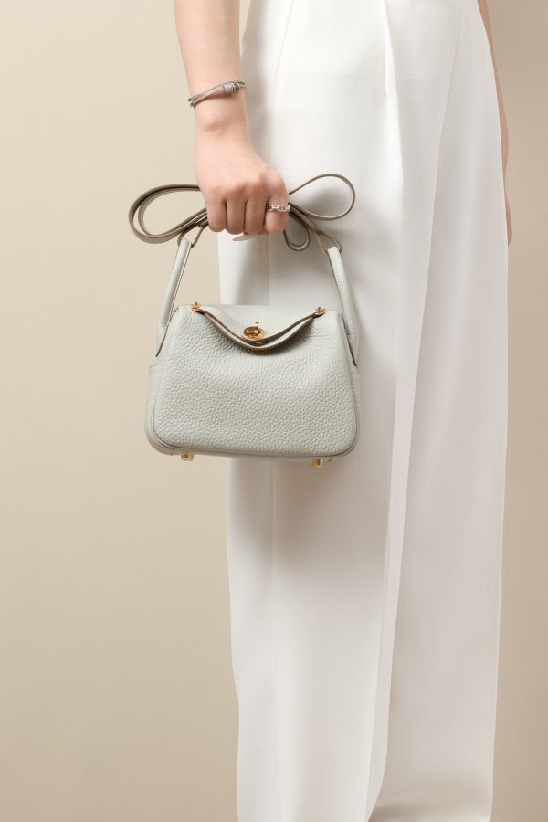 Lindy Mini Clemence Gris Perle (80) Gold Hardware - Image 9