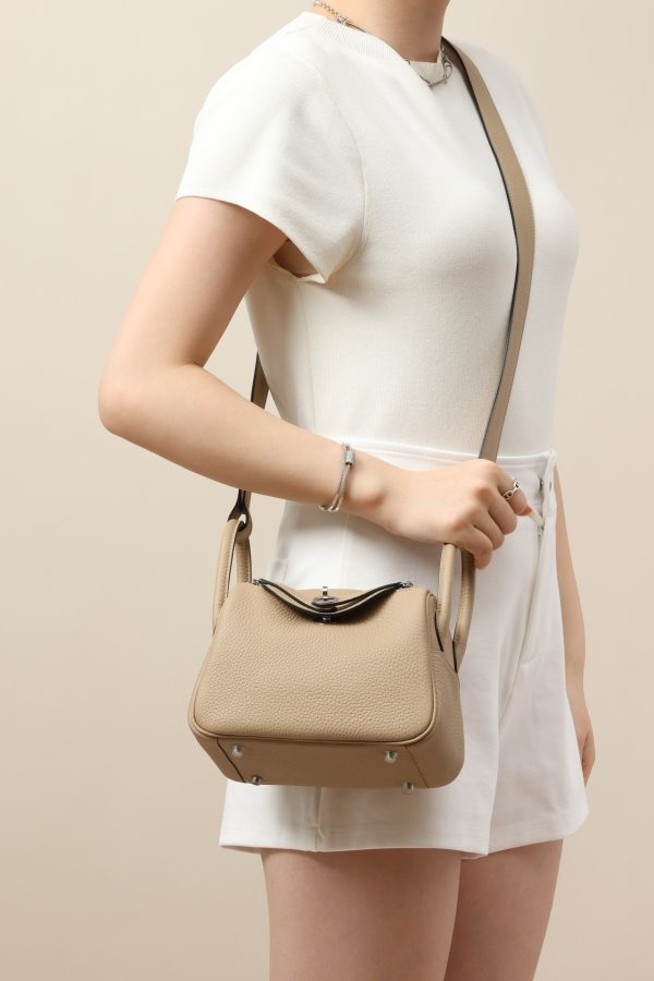 Lindy Mini Clemence Trench (S2) Palladium Hardware - Image 4