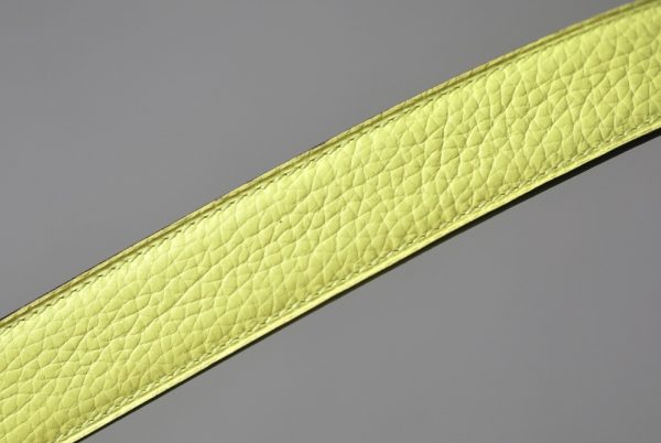 Lindy 26 Clemence Lime (9R) Gold Hardware - Image 6