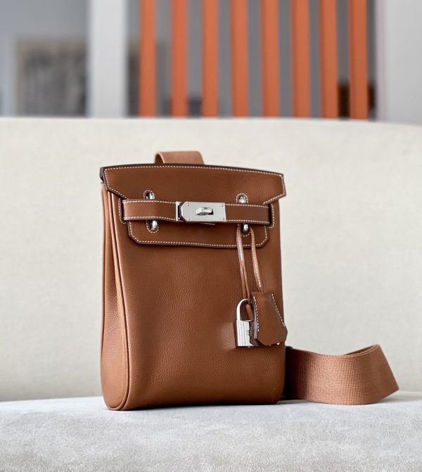 Birkin Hac a Dos PM Backpack Faubourg Gold (37) Palladium Hardware - Image 2