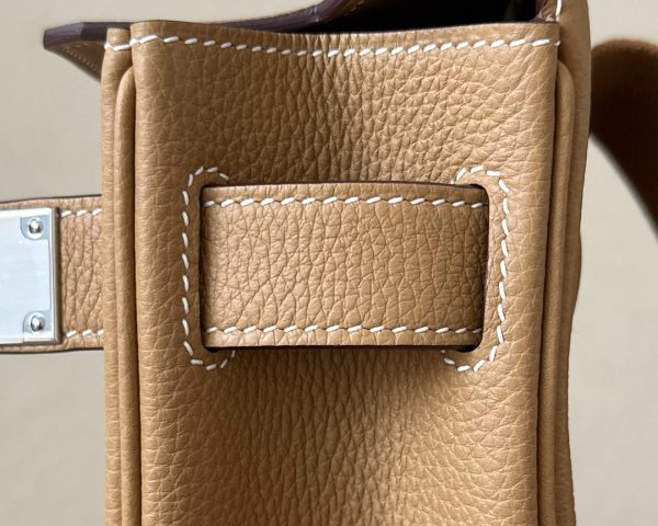 Birkin Hac a Dos PM Backpack Togo Biscuit (4B) Palladium Hardware - Image 9