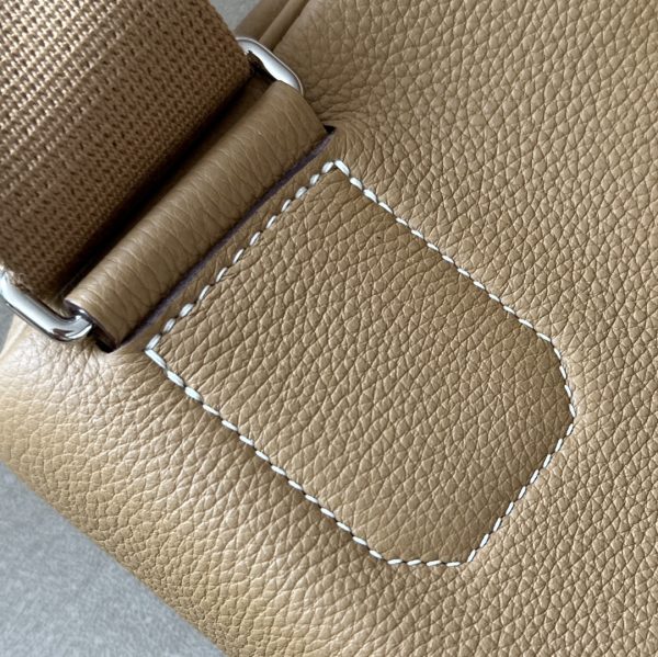 Birkin Hac a Dos PM Backpack Togo Biscuit (4B) Palladium Hardware - Image 6