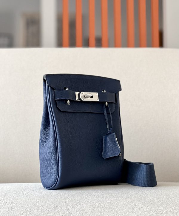 Birkin Hac a Dos PM Backpack Togo Blue Saphir (73) Palladium Hardware - Image 2