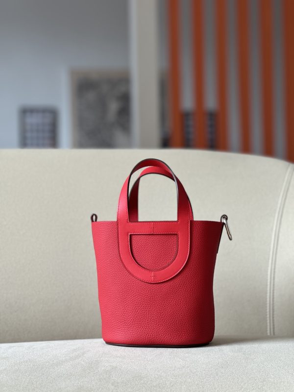 Hermes In-The-Loop 18 Swift Vermillon (5E) Palladium Hardware