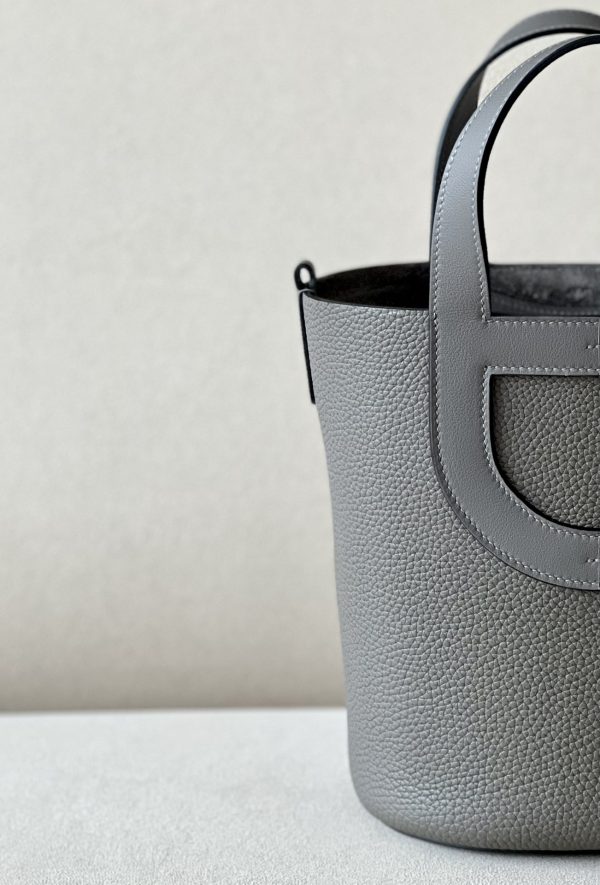 Hermes In-The-Loop 18 Swift Etain (8F) Gold Hardware - Image 9