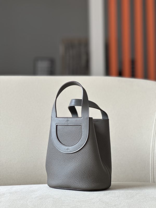 Hermes In-The-Loop 18 Swift Etain (8F) Palladium Hardware - Image 2