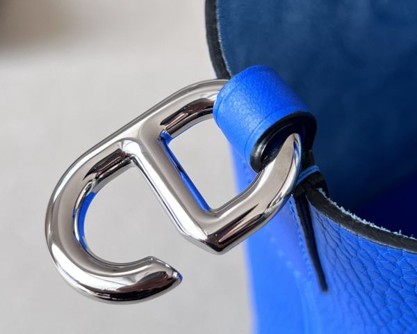 Hermes In-The-Loop 18 Swift Blue Royale (O8) Palladium Hardware - Image 4