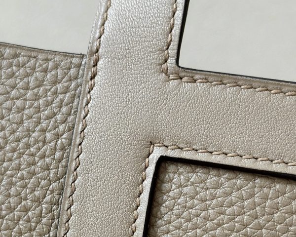 Hermes In-The-Loop 18 Swift Beige Marfa (8Q) Palladium Hardware - Image 9