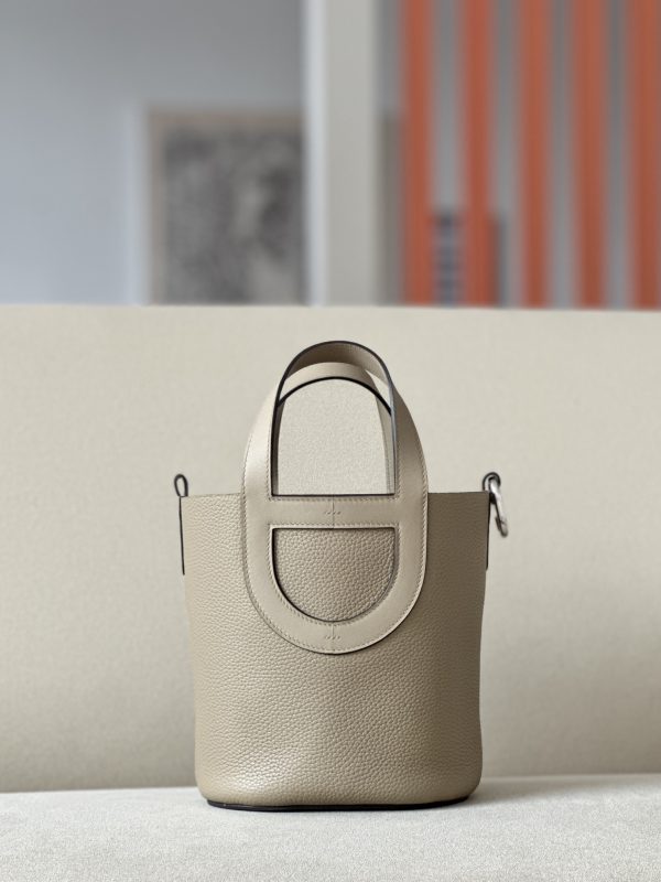 Hermes In-The-Loop 18 Swift Beige Marfa (8Q) Palladium Hardware