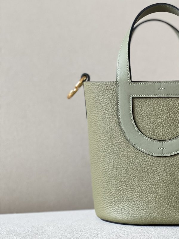 Hermes In-The-Loop 18 Swift Rose Confetti (1Q) Gold Hardware - Image 11