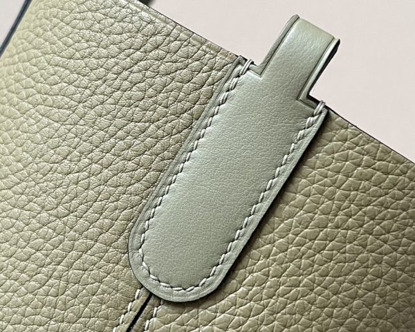 Hermes In-The-Loop 18 Swift Rose Confetti (1Q) Gold Hardware - Image 7