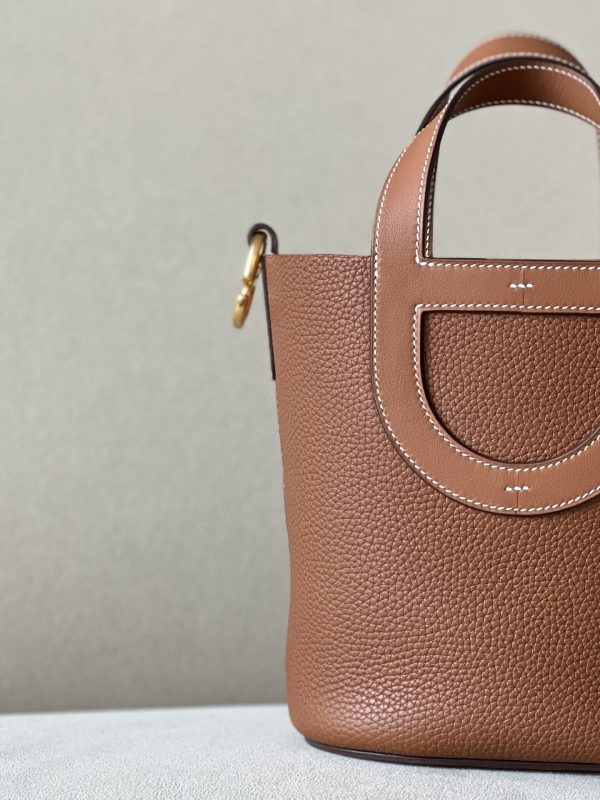 Hermes In-The-Loop 18 Swift Gold (37) Gold Hardware - Image 9
