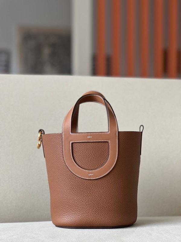 Hermes In-The-Loop 18 Swift Gold (37) Gold Hardware