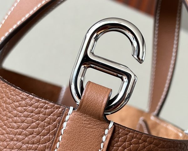 Hermes In-The-Loop 18 Swift Gold (37) Palladium Hardware - Image 4