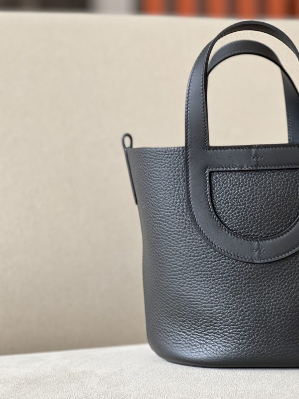 Hermes In-The-Loop 18 Swift Nior (89) Gold Hardware - Image 11