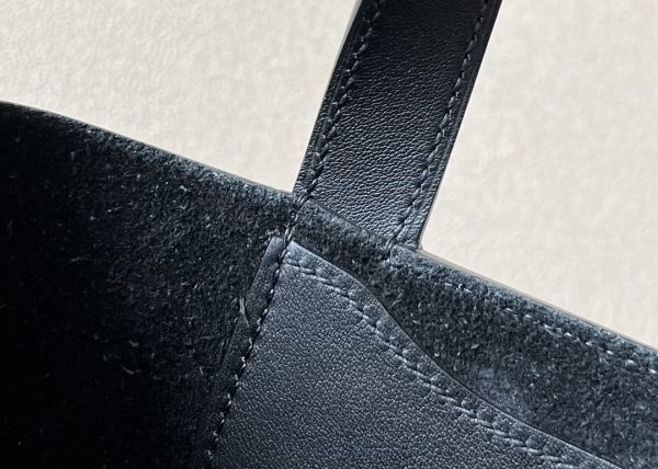 Hermes In-The-Loop 18 Swift Nior (89) Gold Hardware - Image 5