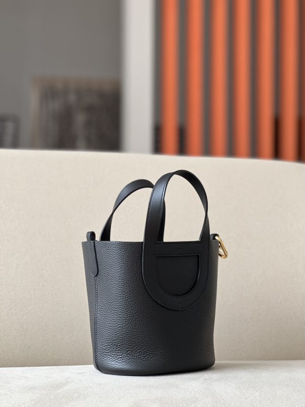 Hermes In-The-Loop 18 Swift Nior (89) Gold Hardware - Image 3