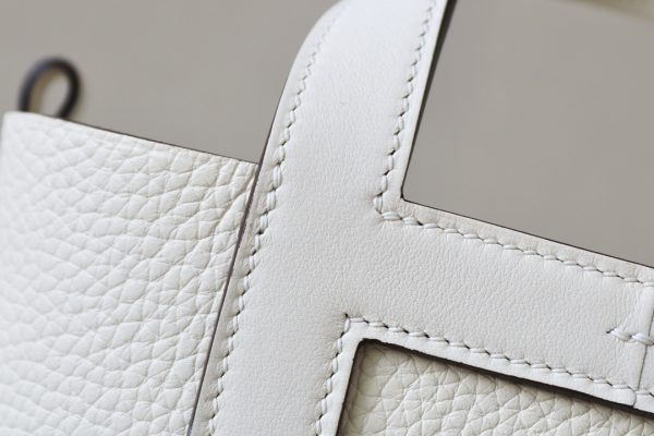 Hermes In-The-Loop 18 Swift Nata (I2) Gold Hardware - Image 6