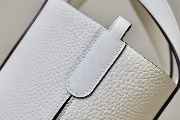 Hermes In-The-Loop 18 Swift Nata (I2) Gold Hardware - Image 5