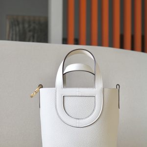 Hermes In-The-Loop 18 Swift Nata (I2) Gold Hardware