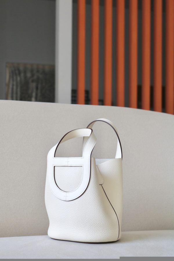 Hermes In-The-Loop 18 Swift Nata (I2) Gold Hardware - Image 2