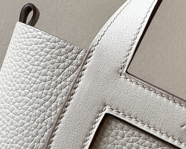 Hermes In-The-Loop 18 Swift Beton (8L) Gold Hardware - Image 7