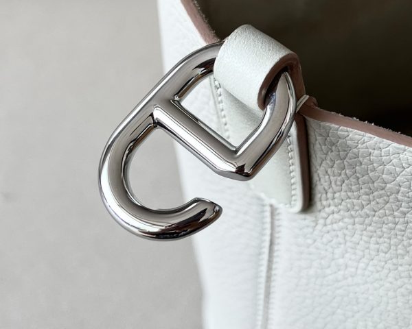 Hermes In-The-Loop 18 Swift Beton (8L) Palladium Hardware - Image 8