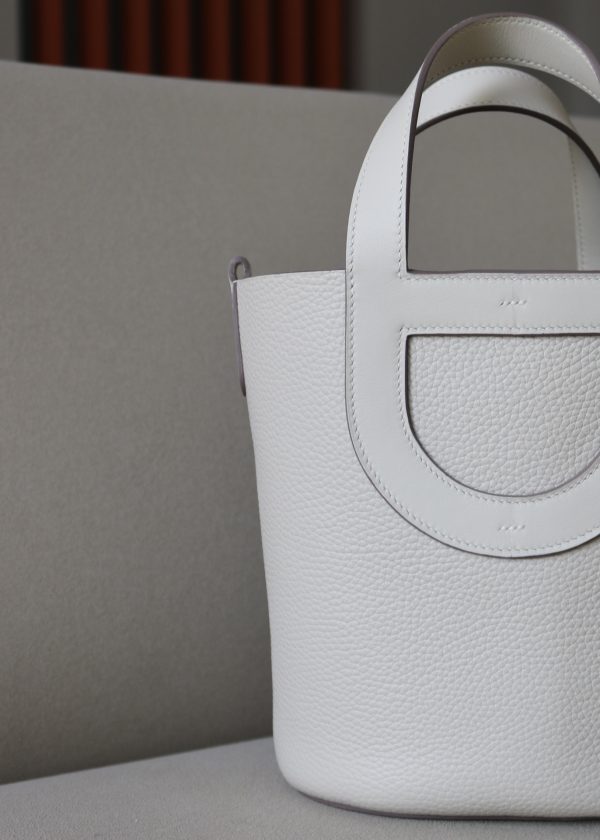 Hermes In-The-Loop 18 Swift Craie (10) Gold Hardware - Image 5