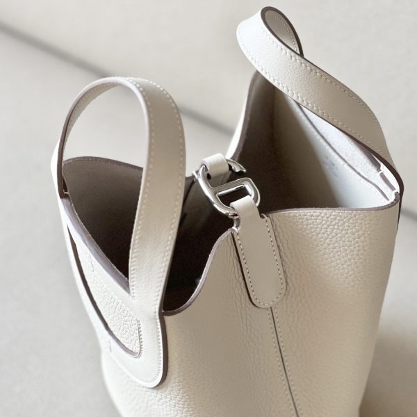 Hermes In-The-Loop 18 Swift Craie (10) Palladium Hardware - Image 9