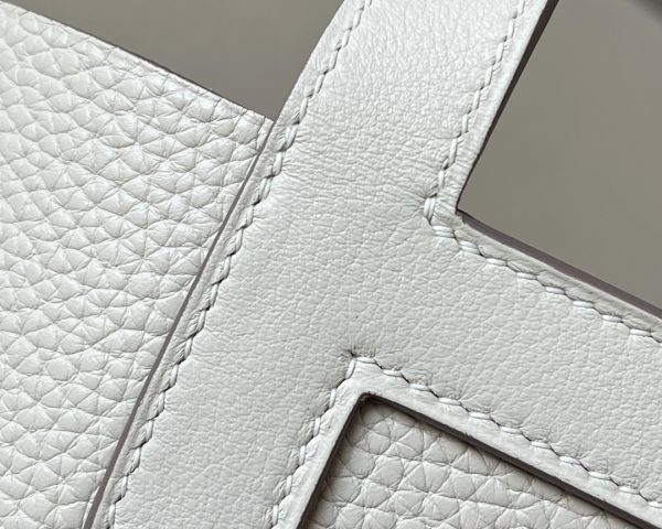 Hermes In-The-Loop 18 Swift Craie (10) Palladium Hardware - Image 8