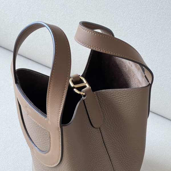 Hermes In-The-Loop 18 Swift Beige de weimar (D0) Gold Hardware - Image 6