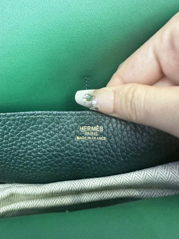 Hermes Halzan 25 Clemence Vert Cypres (6O) Palladium Hardware - Image 7