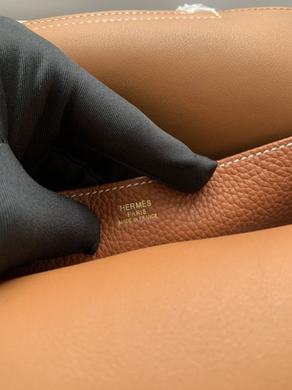 Hermes Halzan 25 Clemence Gold (37) Gold Hardware - Image 5